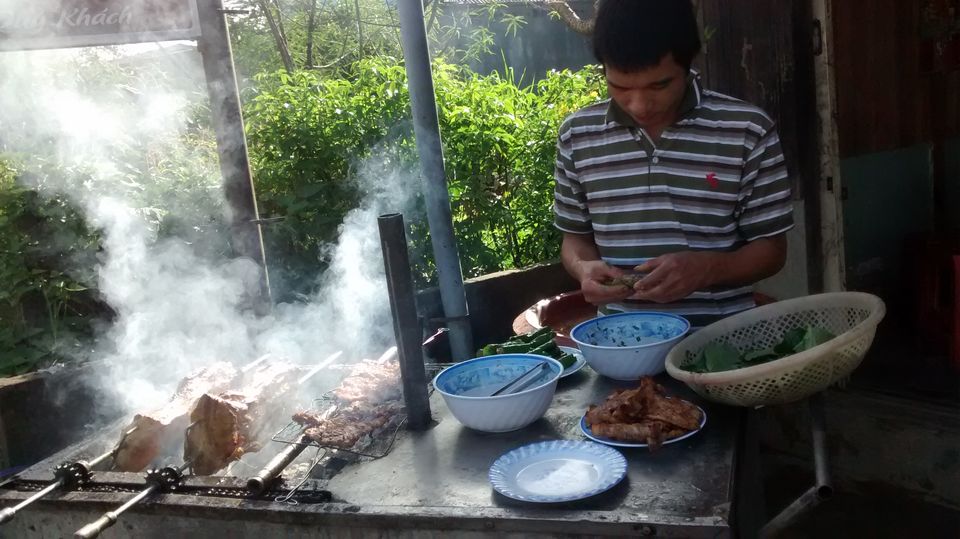 Photo of Here's How I Experienced Vietnam On Two Wheels Under ₹3000 & You Can Do It Too! by Shipra Shekhar