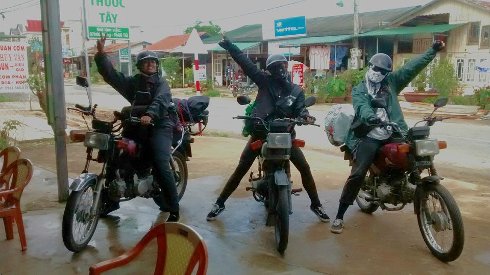 Photo of Here's How I Experienced Vietnam On Two Wheels Under ₹3000 & You Can Do It Too! by Shipra Shekhar
