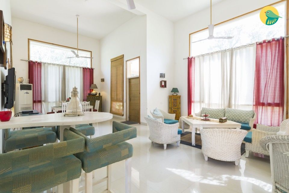 Photo of Too Busy To Head Out For the Weekend? 'Netflix And Chill' At These 9 Uber-Cool Holiday Homes by Shipra Shekhar