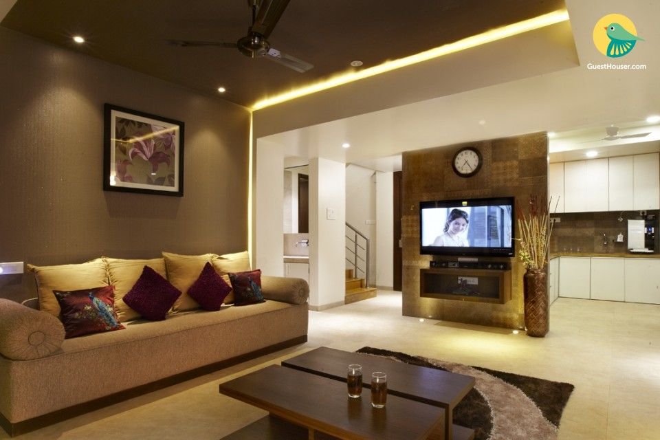 Photo of Too Busy To Head Out For the Weekend? 'Netflix And Chill' At These 9 Uber-Cool Holiday Homes by Shipra Shekhar