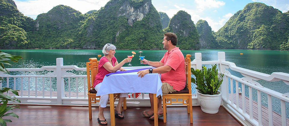 Photo of For Just ₹10,000 Take This Ultra-Luxury Cruise To A Hidden Pandora-esque Destination by Shipra Shekhar