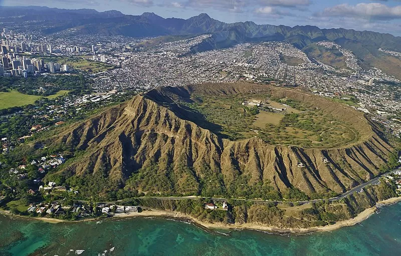 Photo of Diamond Head, Honolulu, HI, United States by Shipra Shekhar
