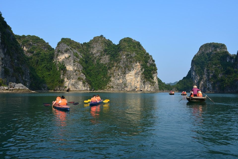 Photo of Forget Full Moon Parties, Get Aboard A Booze-Cruise & Explore The Secret Party Gem Of Southeast Asia by Shipra Shekhar