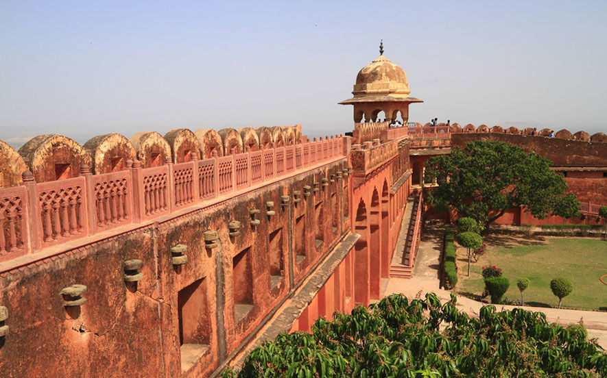 Photo of Golden Triangle Tours Itinerary for 12 Days 3/10 by Swan Tours