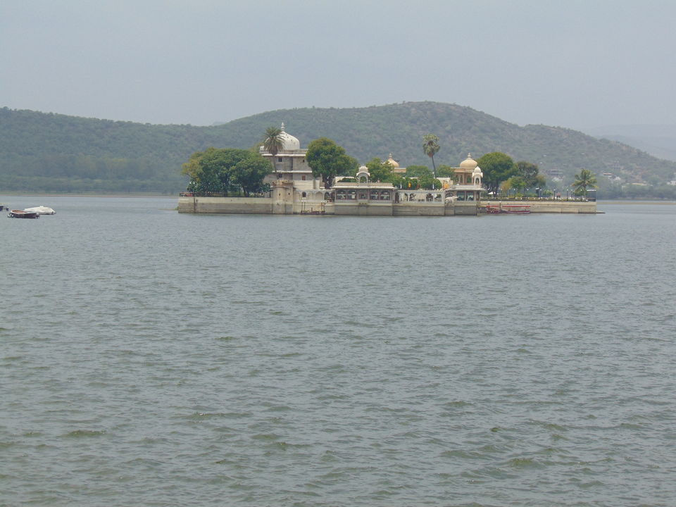 Photo of Udaipur: Straight from my heart for you 11/54 by Anshu