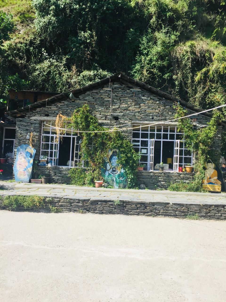 Photo of The Ultimate Pahadi Cafe - Shiva Cafe 4/7 by Anshu
