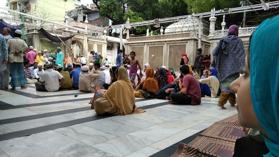 Photo of Hazrat Nizamudin, Nizamuddin East, New Delhi, Delhi, India by Rashi Gupta