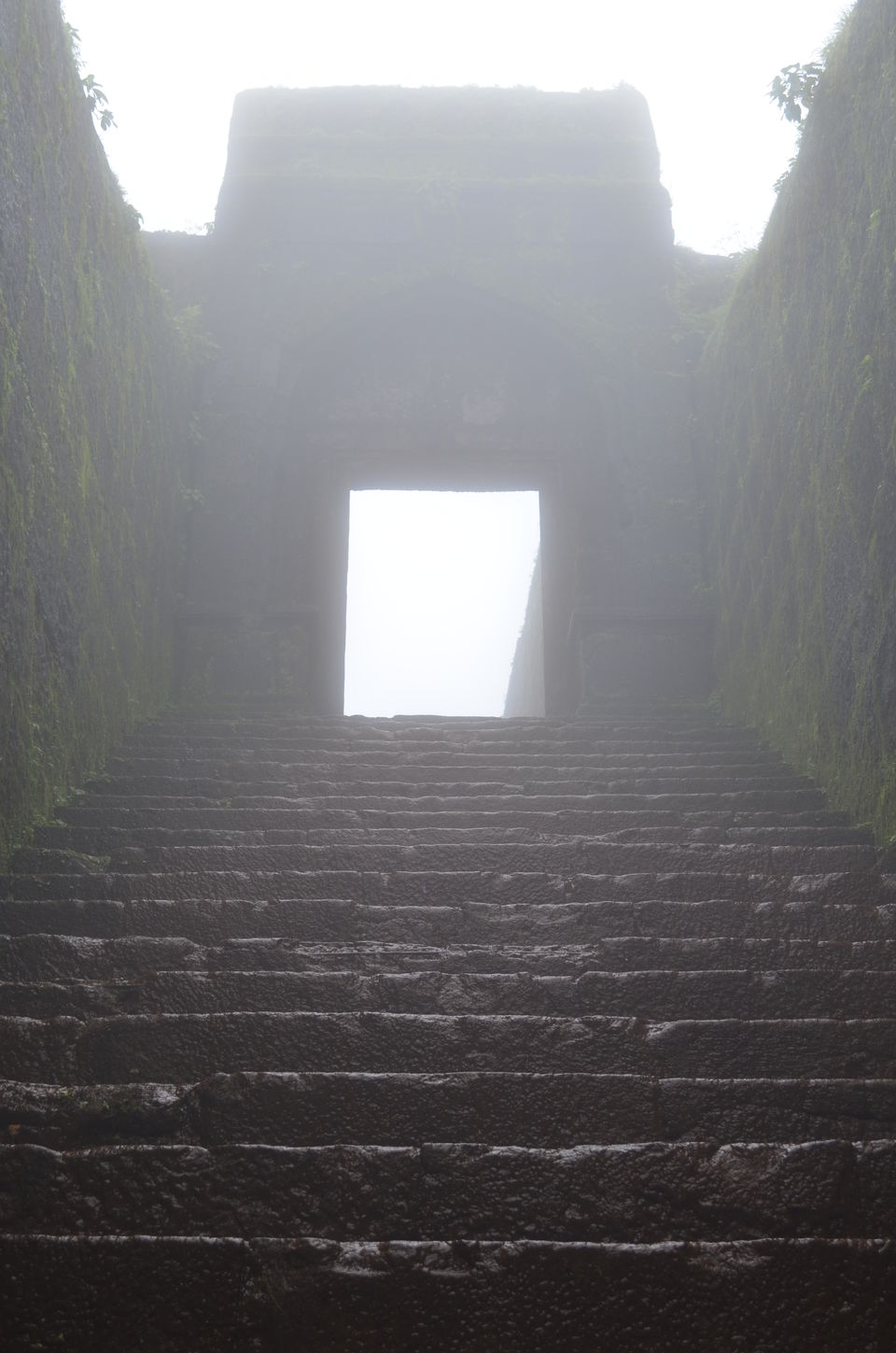 Photo of A Must visit Monsoon Trek to Raigad Fort-The capital of Shivaji's Maharaj's kingdom, Mahad. 4/43 by suraj j