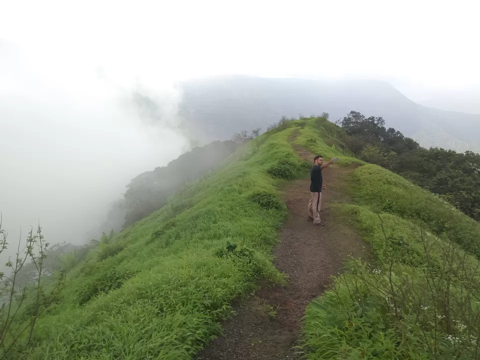 Photo of Vikatgad Peb Fort, Maldunge, Maharashtra, India by suraj j