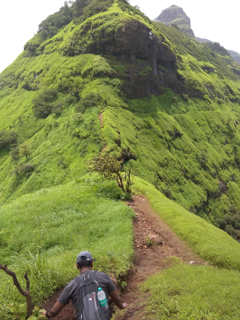 Photo of Vikatgad Peb Fort, Maldunge, Maharashtra, India by suraj j
