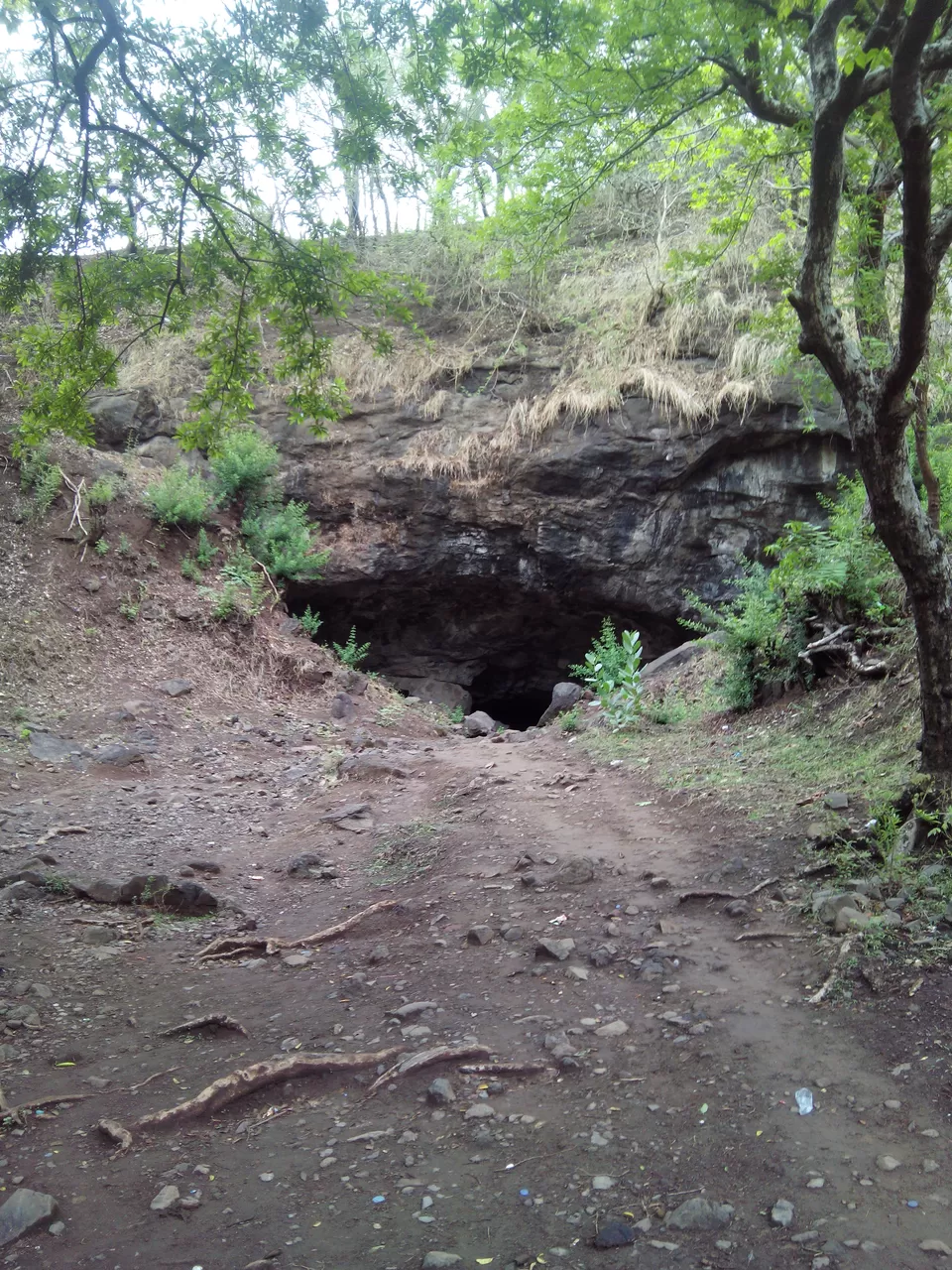 Photo of Cannon Trek, Gharapuri, Maharashtra, India by suraj j