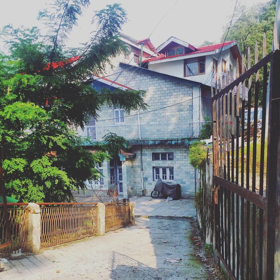 Photo of Dalhousie-ing around 1/3 by Nitika Gulati