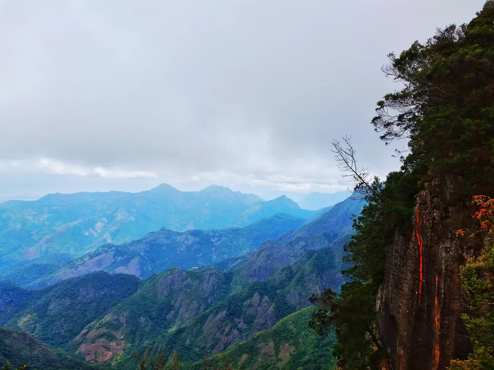 Photo of Guna Caves, Dindigul, Tamil Nadu, India by Vaibhav Kashyap