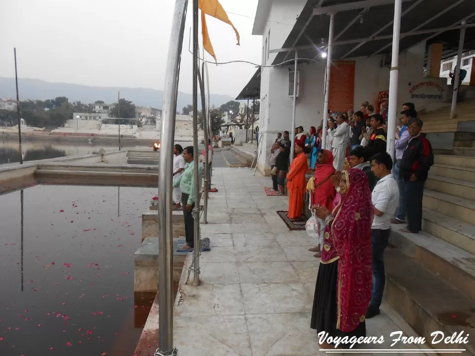Photo of Pushkar Lake, Pushkar, Rajasthan, India by Nikhil Talwar