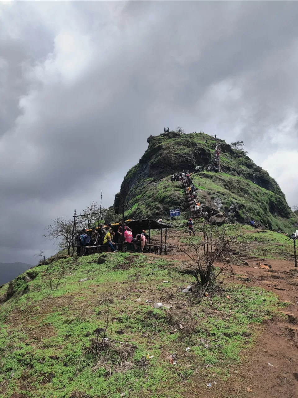 Photo of Sondai fort trek in Monsoon by Tejas Nehete