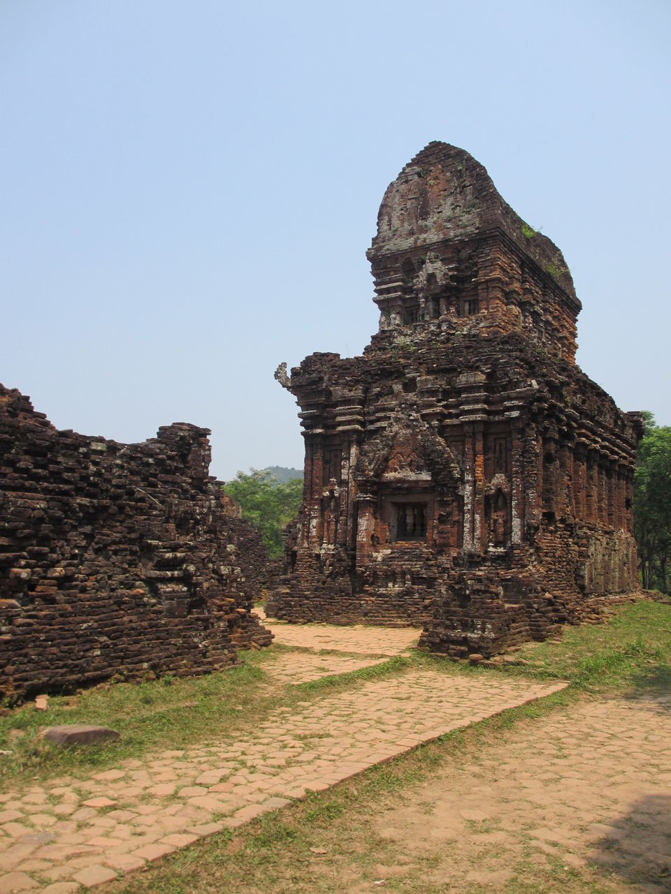 Photo of Hoi An, My Son and Da Nang - Trails and Frames 5/7 by Nivi
