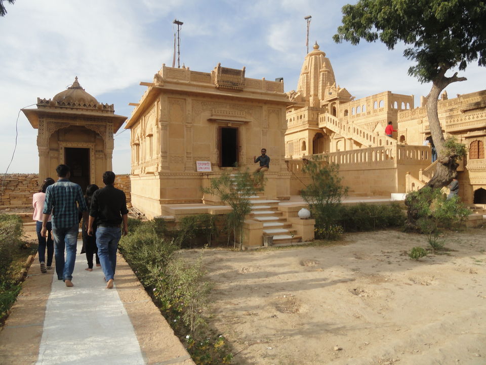 Photo of AMAR SAGAR JAIN TEMPLE, Lodurva, Rajasthan, India by Avinash Jha