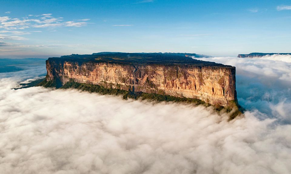 Photo of DESTINATIONS TO ADD TO YOUR BUCKET LIST. 4/15 by YuMiGo