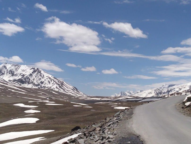 Photo of Noida to Manali and Manali to Baralacha Pass 7/10 by Shashikant Upadhyay