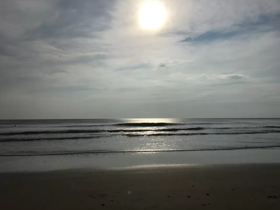 Photo of Varkala Beachside Cliff, Varkala, Kerala, India by Swetha Mylavarapu