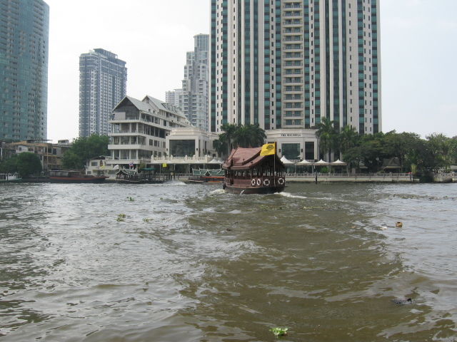 Photo of A Day in Bangkok 1/3 by Gayatri Cherian