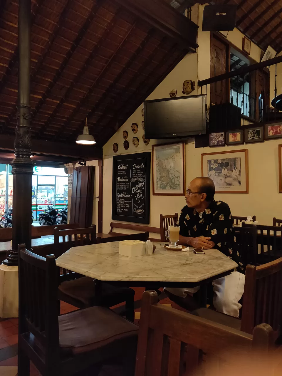 Photo of Made's Warung, Seminyak, Badung Regency, Bali, Indonesia by Saurav Basu