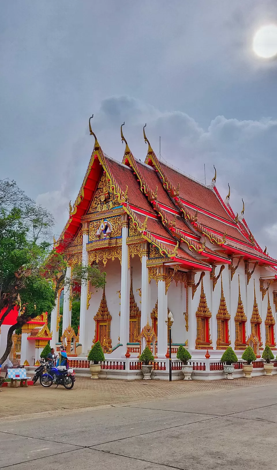 Photo of Wat Chalong Temple, Chao Fah Tawan Tok Road, Chalong, Mueang Phuket District, Phuket, Thailand by Saurav Basu
