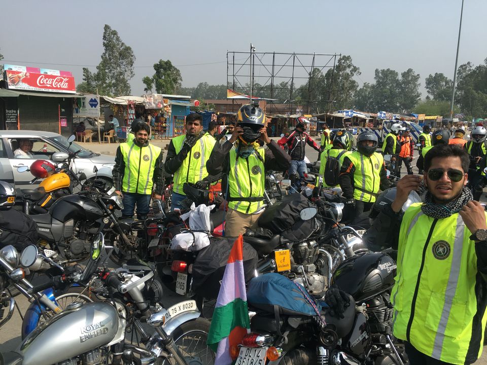 Photo of 14 Days Trip (Delhi- Srinagar-Leh-Khardung La- Nubra - Pangong- Tso Moriri-Tso kar- Manali- Delhi) 1/11 by Neera Singh