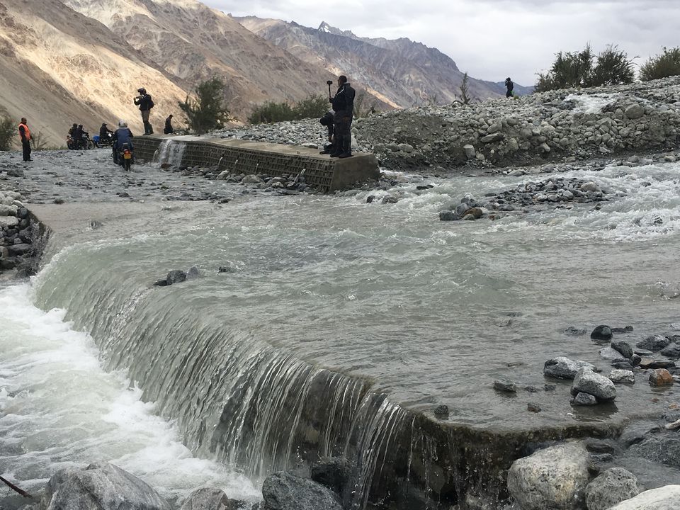 Photo of 14 Days Trip (Delhi- Srinagar-Leh-Khardung La- Nubra - Pangong- Tso Moriri-Tso kar- Manali- Delhi) 5/11 by Neera Singh