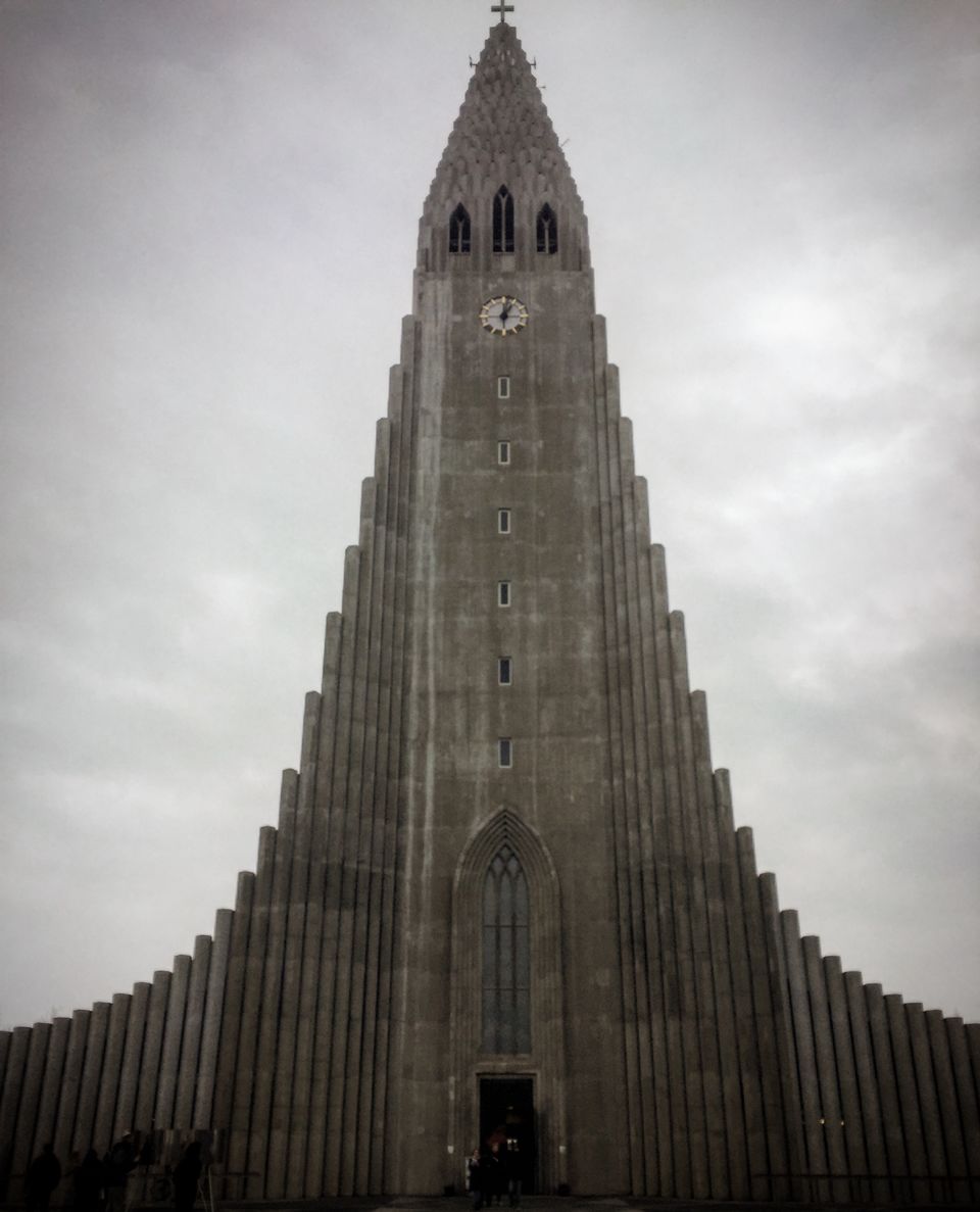 Photo of Hallgrimskirkja, Reykjavík, Iceland by Divya Iyer