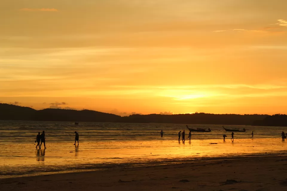 Photo of Krabi Thailand by Vinoth Kumar