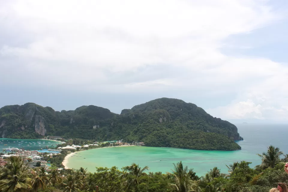 Photo of Phi Phi Islands Ao Nang Krabi Thailand by Vinoth Kumar