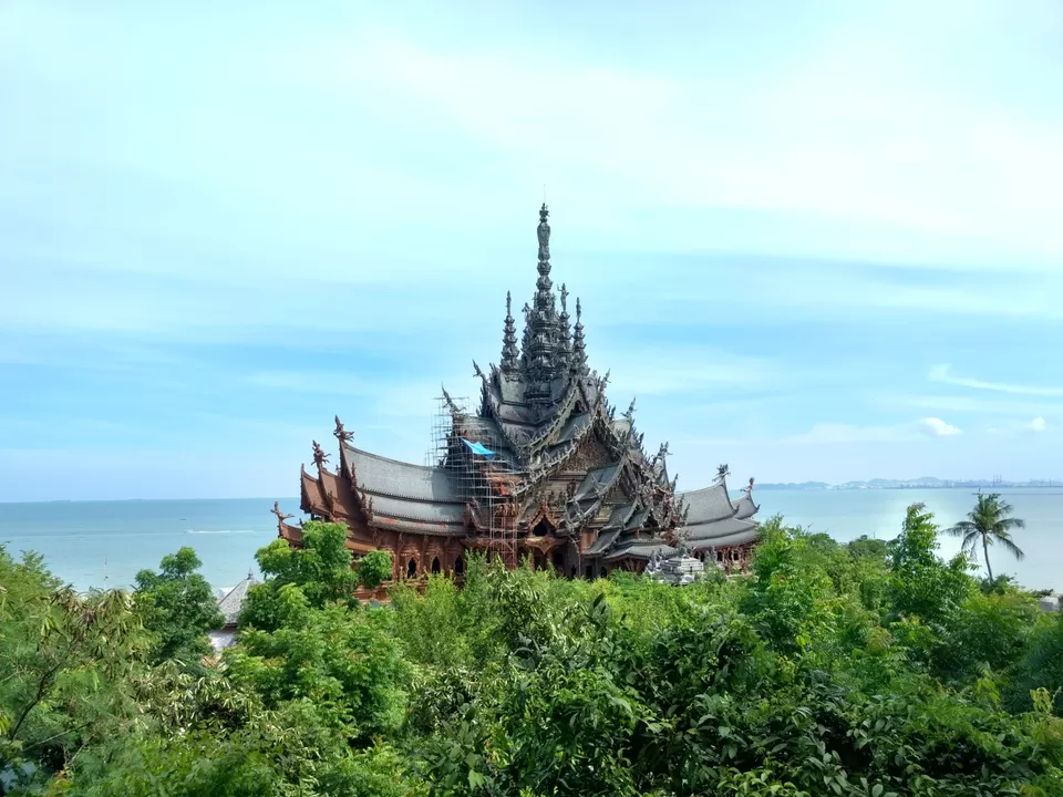 Photo of Pattaya City Chon Buri Thailand by Vinoth Kumar