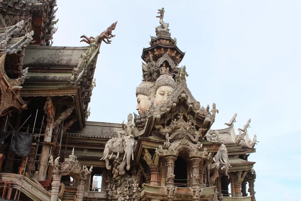 Photo of Pattaya City Chon Buri Thailand by Vinoth Kumar