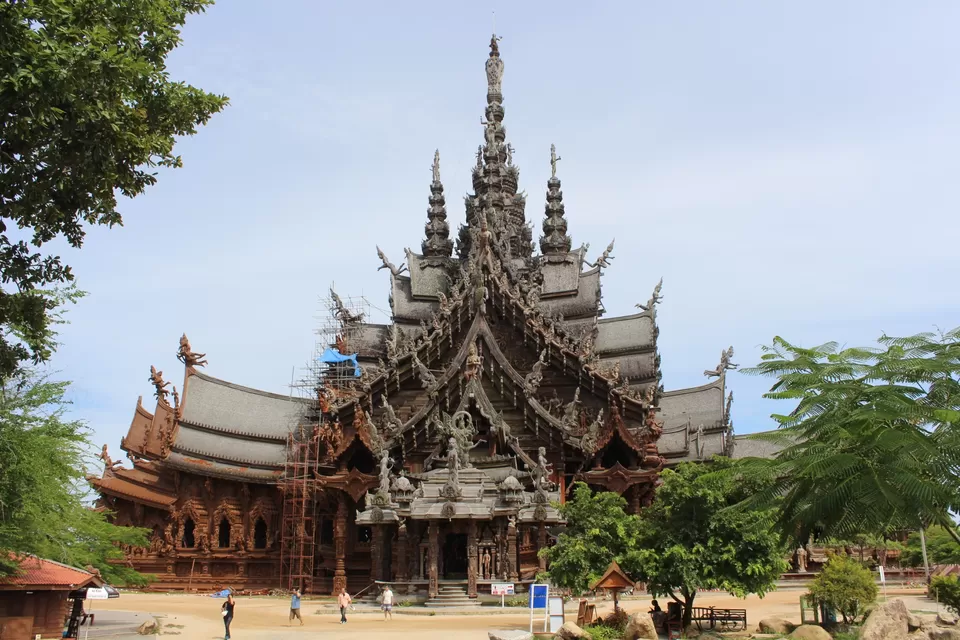 Photo of Pattaya City Chon Buri Thailand by Vinoth Kumar