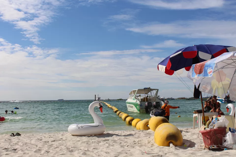 Photo of Pattaya City Chon Buri Thailand by Vinoth Kumar