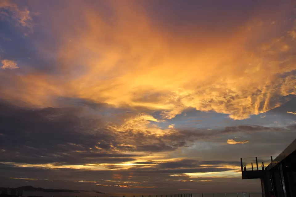 Photo of Pattaya City Chon Buri Thailand by Vinoth Kumar