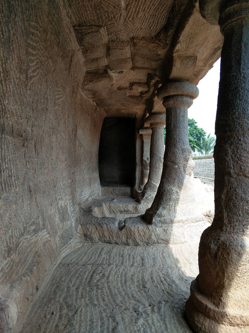 Photo of Mahabalipuram, Tamil Nadu, India by Navneet Pandey