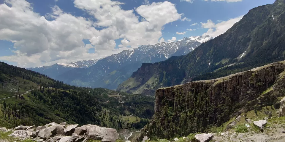 Photo of Rahala Waterfalls, Leh Manali Highway, Himachal Pradesh, India by Atul KANAUJIA