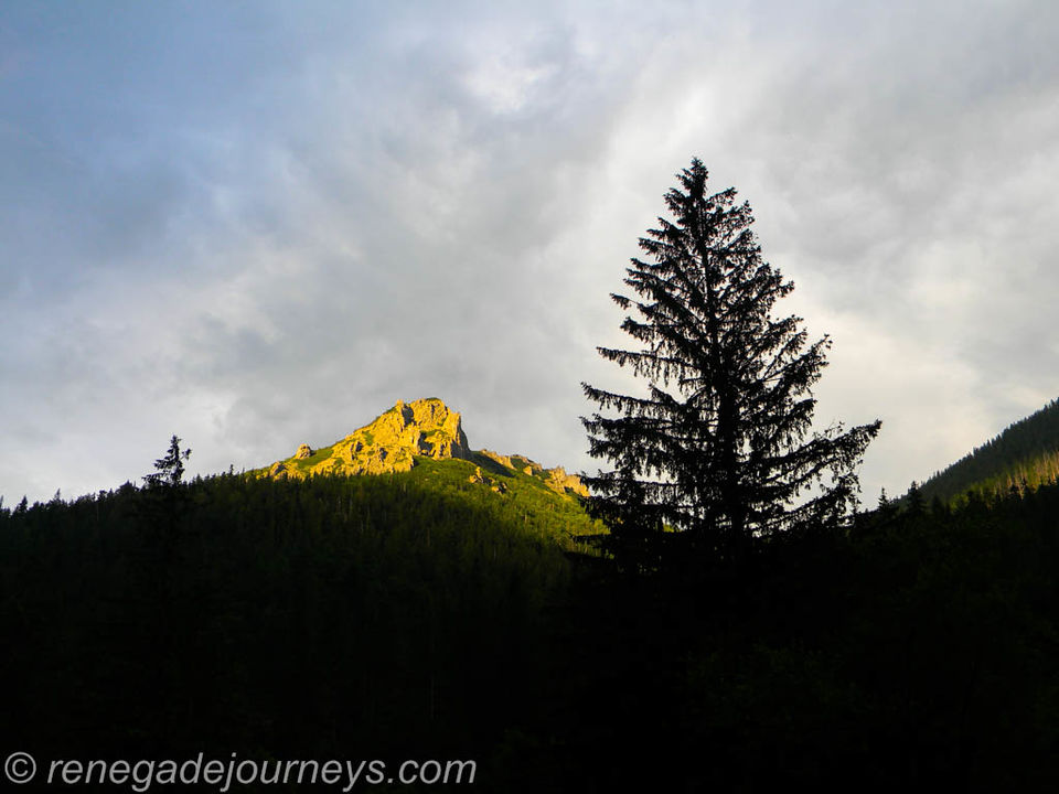 Photo of Hiking to Giewont in Zakopane, Poland at Tatra National Park by Raktim