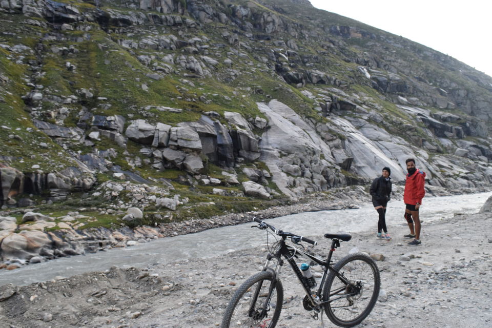 Photo of Manali - Leh mountain bicycling by Nishant Sabharwal