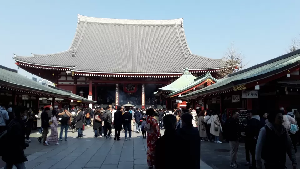 Photo of Sensō-ji Temple, 2 Chome-3-1 Asakusa, Taitō, Tokyo, Japan by Kaustav Padmapati