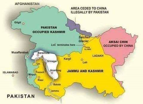 Photo of Ladakh 2016 - Cursing The Kashmir Curfew by Azee Shady