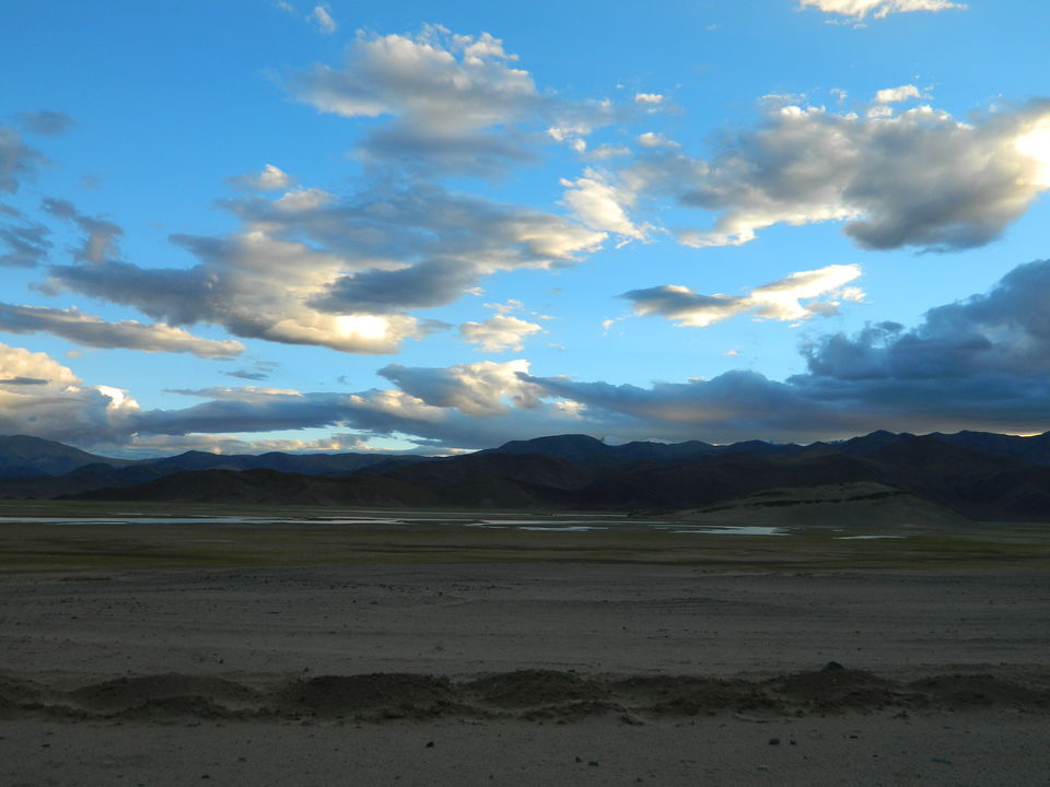 Photo of Ladakh 2016 - Cursing The Kashmir Curfew by Azee Shady