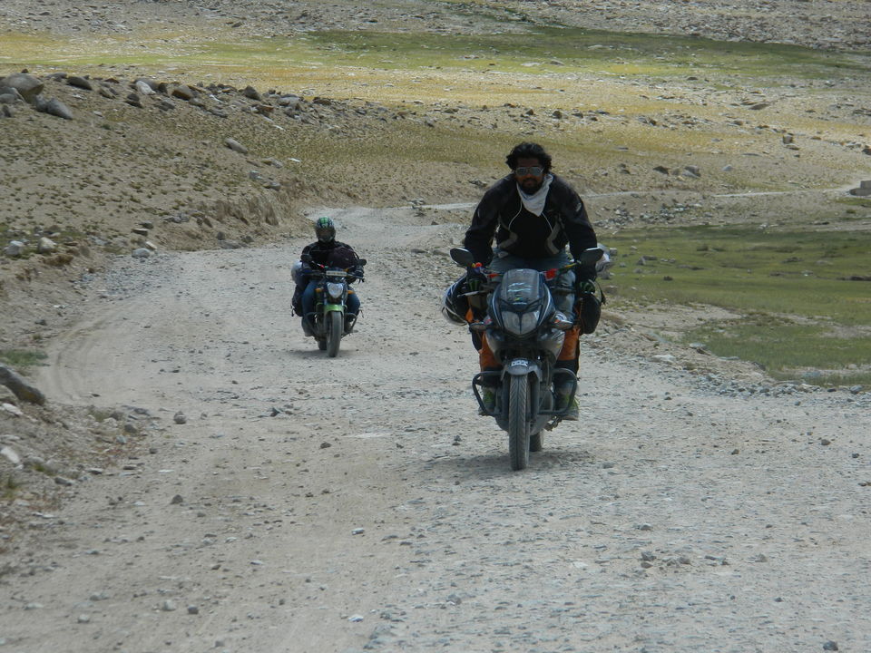 Photo of Ladakh 2016 - Cursing The Kashmir Curfew by Azee Shady