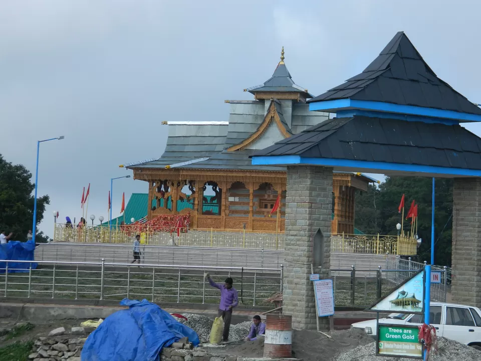 Photo of Hatu Temple, Narkand, Himachal Pradesh, India by Azee Shady