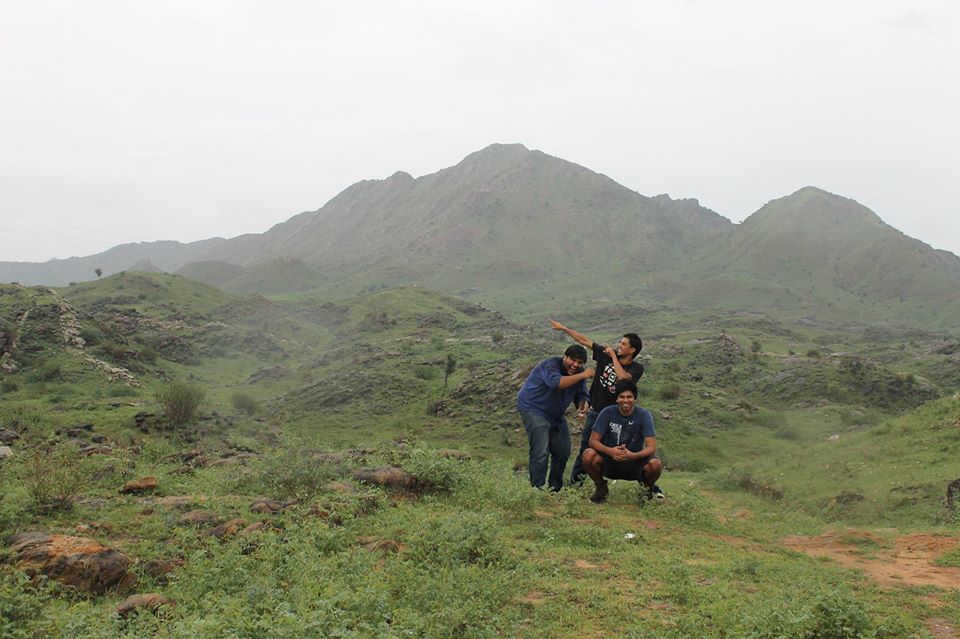 Photo of Monsoon Drive - Pushkar 1/1 by Apoorv Ahlawat