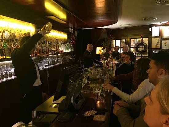 Photo of "Las Ramblas" - A travel back in time to be at Picasso and Hemingway’s party spot in Barcelona! 1/10 by Earned Leaves Traveler