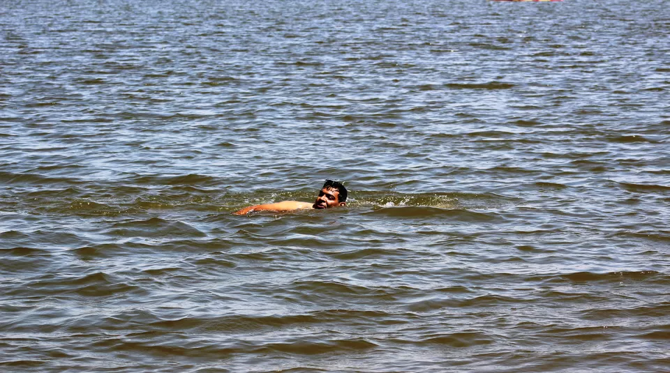 Photo of Kotipally Reservoir, Tandur - Mominpet Road, Kotpalli, Telangana, India by Ashwin Naidu