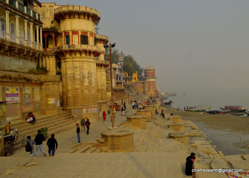Photo of Varanasi, Uttar Pradesh, India by Chief RedEarth